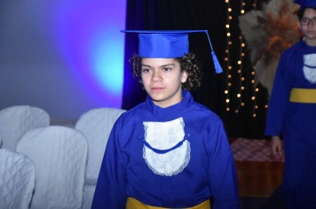 Foto - Formatura de encerramento dos 5º anos do ensino fundamental dia 11 de dezembro de 2024