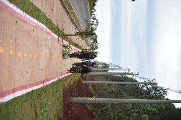 Foto - Prefeitura entrega primeira ciclovia rural as margens da Avenida Odilon Cassetari, que liga a Rodovia Gastão Dal Farra.