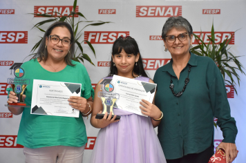 Foto - Premiação - Olimpíada Literária e Olimpíada de Matemática