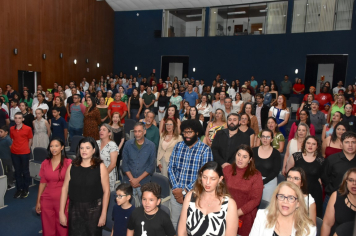 Foto - Premiação da Olimpíada Literária da Língua Portuguesa e da 1ª Olimpíada de Matemática