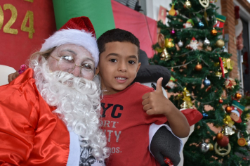 Foto - Festa de Natal dos alunos do CEI José Luiz Amat