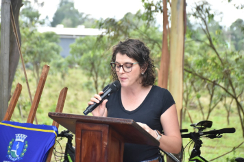 Foto - Prefeitura entrega primeira ciclovia rural as margens da Avenida Odilon Cassetari, que liga a Rodovia Gastão Dal Farra.
