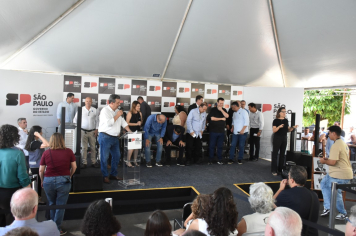 Foto - Entrega da revitazação do Hospital do Bairro