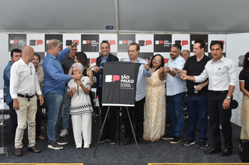 Foto - Entrega da revitazação do Hospital do Bairro