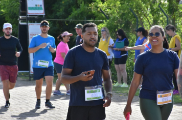 Foto - Secretaria de Educação promoveu 6ª Corrida e Caminhada Educação Solidária