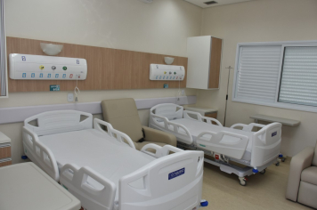 Foto - Entrega da revitazação do Hospital do Bairro