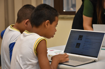 Foto - Educação e Sesi iniciam curso de Robótica para alunos da Rede Municipal de Ensino