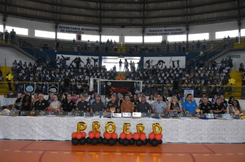 Foto - Proerd 2024 realiza Formatura de alunos da Rede de Ensino de Botucatu