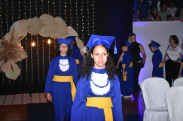 Foto - Formatura de encerramento dos 5º anos do ensino fundamental dia 11 de dezembro de 2024