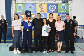 Foto - Patrulha da Paz realiza formatura e premia os destaques de 2024