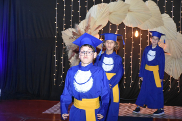 Foto - Formatura de encerramento dos 5º anos do ensino fundamental dia 11 de dezembro de 2024