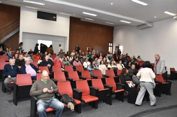 Foto relacionada - Prefeitura realiza cerimônia de posse dos Conus em Botucatu