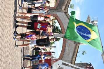 Foto - Secretaria de Educação promoveu 6ª Corrida e Caminhada Educação Solidária