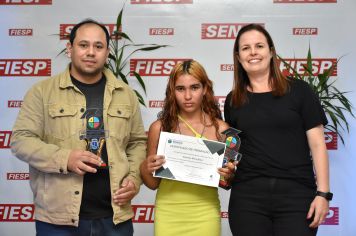 Foto - Premiação - Olimpíada Literária e Olimpíada de Matemática