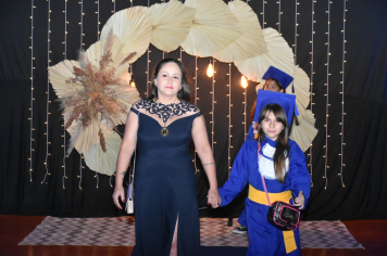 Foto - Formatura de encerramento dos 5º anos do ensino fundamental dia 11 de dezembro de 2024