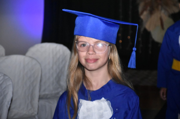 Foto - Formatura de encerramento dos 5º anos do ensino fundamental dia 11 de dezembro de 2024