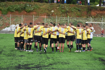 Foto - Prefeitura de Botucatu entregou novo campo de futebol no Jardim Palos Verdes