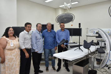 Foto - Entrega da revitazação do Hospital do Bairro