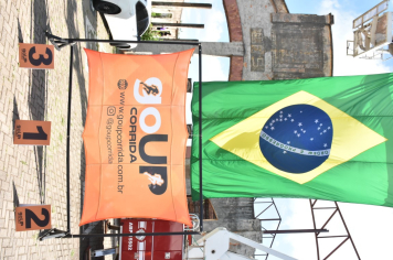 Foto - Secretaria de Educação promoveu 6ª Corrida e Caminhada Educação Solidária