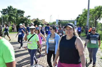 Foto - Secretaria de Educação promoveu 6ª Corrida e Caminhada Educação Solidária