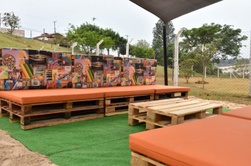 Foto - Escola municipal de educação infantil recebe novo espaço lúdico e parquinho infantil