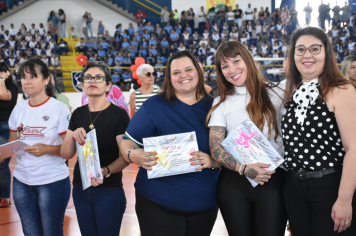 Foto - Proerd 2024 realiza Formatura de alunos da Rede de Ensino de Botucatu