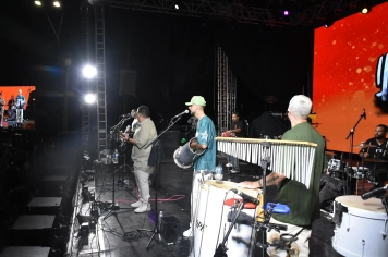 Foto - Aniversário de Botucatu - Turma do Pagode
