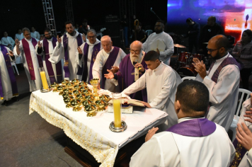 Foto - Botucatu 170 anos - Missa Campal e Show com o cantor Thiago Brado