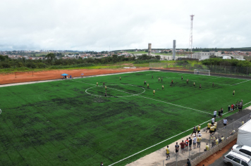 Foto - Prefeitura de Botucatu entregou novo campo de futebol no Jardim Palos Verdes