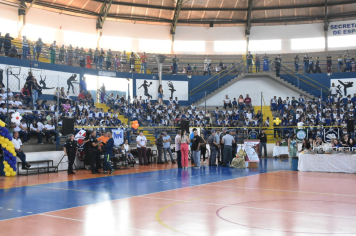 Foto - Proerd 2024 realiza Formatura de alunos da Rede de Ensino de Botucatu