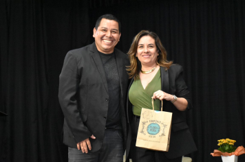 Foto - 2º Simpósio de Metodologias Ativas do Ensino Fundamental – BotuSimMA