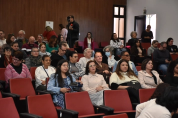 Foto relacionada - Prefeitura realiza cerimônia de posse dos Conus em Botucatu