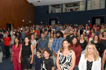 Foto - Premiação da Olimpíada Literária da Língua Portuguesa e da 1ª Olimpíada de Matemática