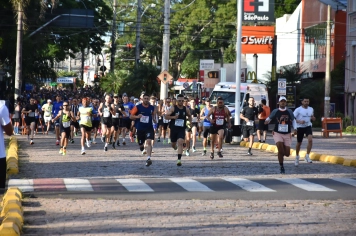 Foto - Aniversário de Botucatu - Corrida Anos Luz