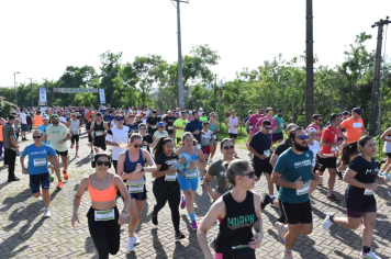 Foto - Secretaria de Educação promoveu 6ª Corrida e Caminhada Educação Solidária