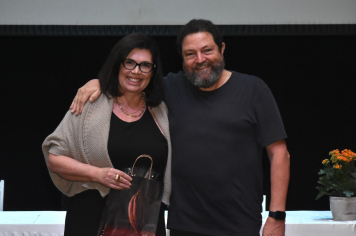 Foto - Premiação da Olimpíada Literária da Língua Portuguesa e da 1ª Olimpíada de Matemática