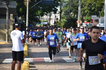 Foto - Aniversário de Botucatu - Corrida Anos Luz