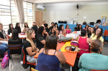 Foto - Estagiários recebem capacitação para serviços de educação especial 