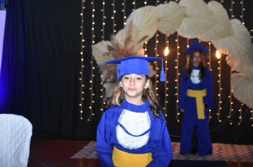 Foto - Formatura de encerramento dos 5º anos do ensino fundamental dia 11 de dezembro de 2024