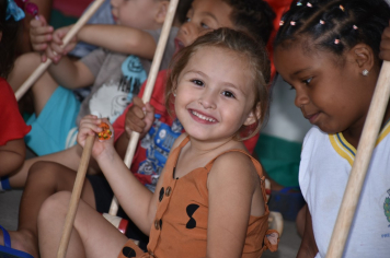 Foto - Festa de Natal dos alunos do CEI José Luiz Amat