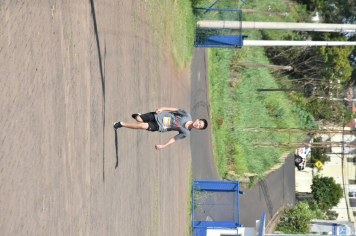 Foto - Secretaria de Educação promoveu 6ª Corrida e Caminhada Educação Solidária
