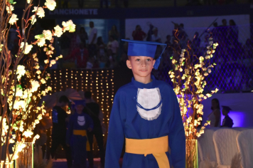 Foto - Formatura de encerramento dos 5º anos do ensino fundamental dia 12 de dezembro de 2024