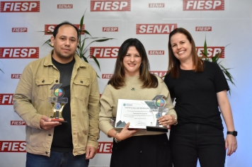 Foto - Premiação - Olimpíada Literária e Olimpíada de Matemática