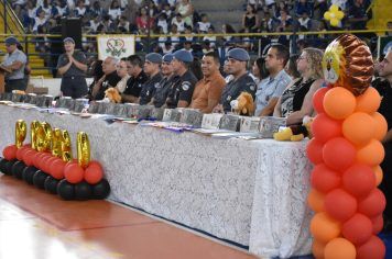 Foto - Proerd 2024 realiza Formatura de alunos da Rede de Ensino de Botucatu