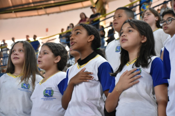 Foto - Proerd 2024 realiza Formatura de alunos da Rede de Ensino de Botucatu