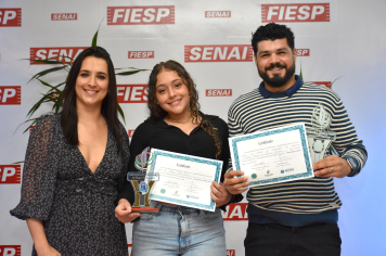 Foto - Premiação - Olimpíada Literária e Olimpíada de Matemática