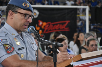 Foto - Proerd 2024 realiza Formatura de alunos da Rede de Ensino de Botucatu