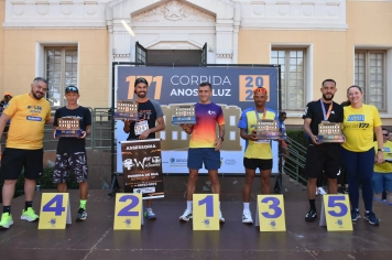 Foto - Aniversário de Botucatu - Corrida Anos Luz