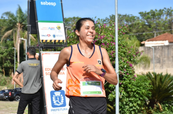 Foto - Secretaria de Educação promoveu 6ª Corrida e Caminhada Educação Solidária