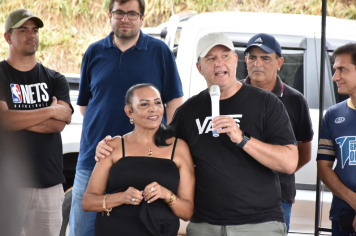 Foto - Prefeitura de Botucatu entregou novo campo de futebol no Jardim Palos Verdes